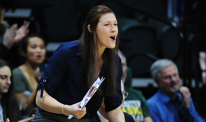 Alysa Horn joined the UAA staff in 2015 after a two-year professional playing career. Horn played for the Seawolves from 2009 to 2013.
